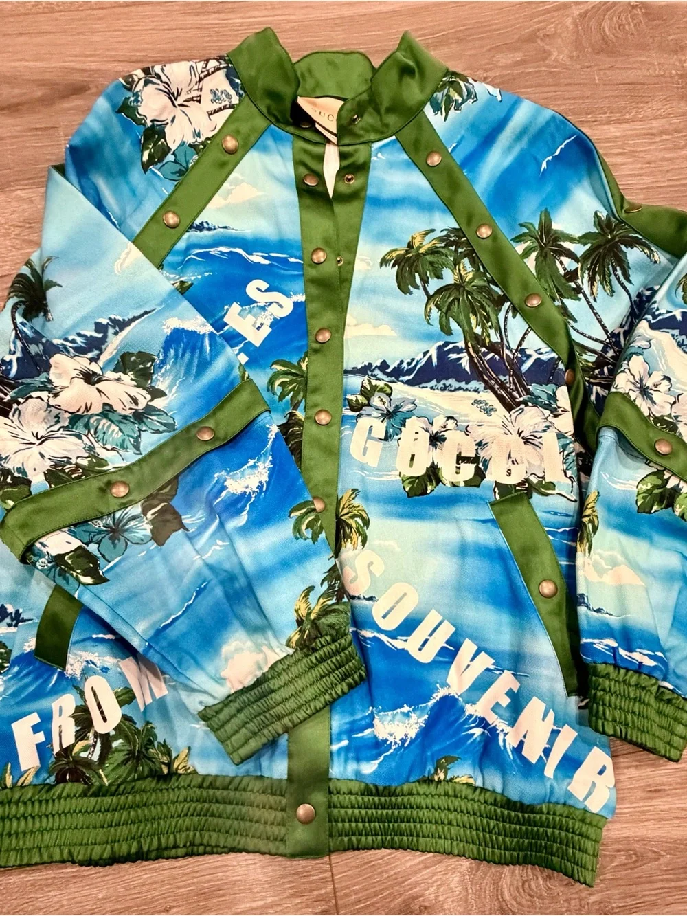 **SOLD**Gucci Blue & Green Tropical Skirt Set - Picture 3 of 8